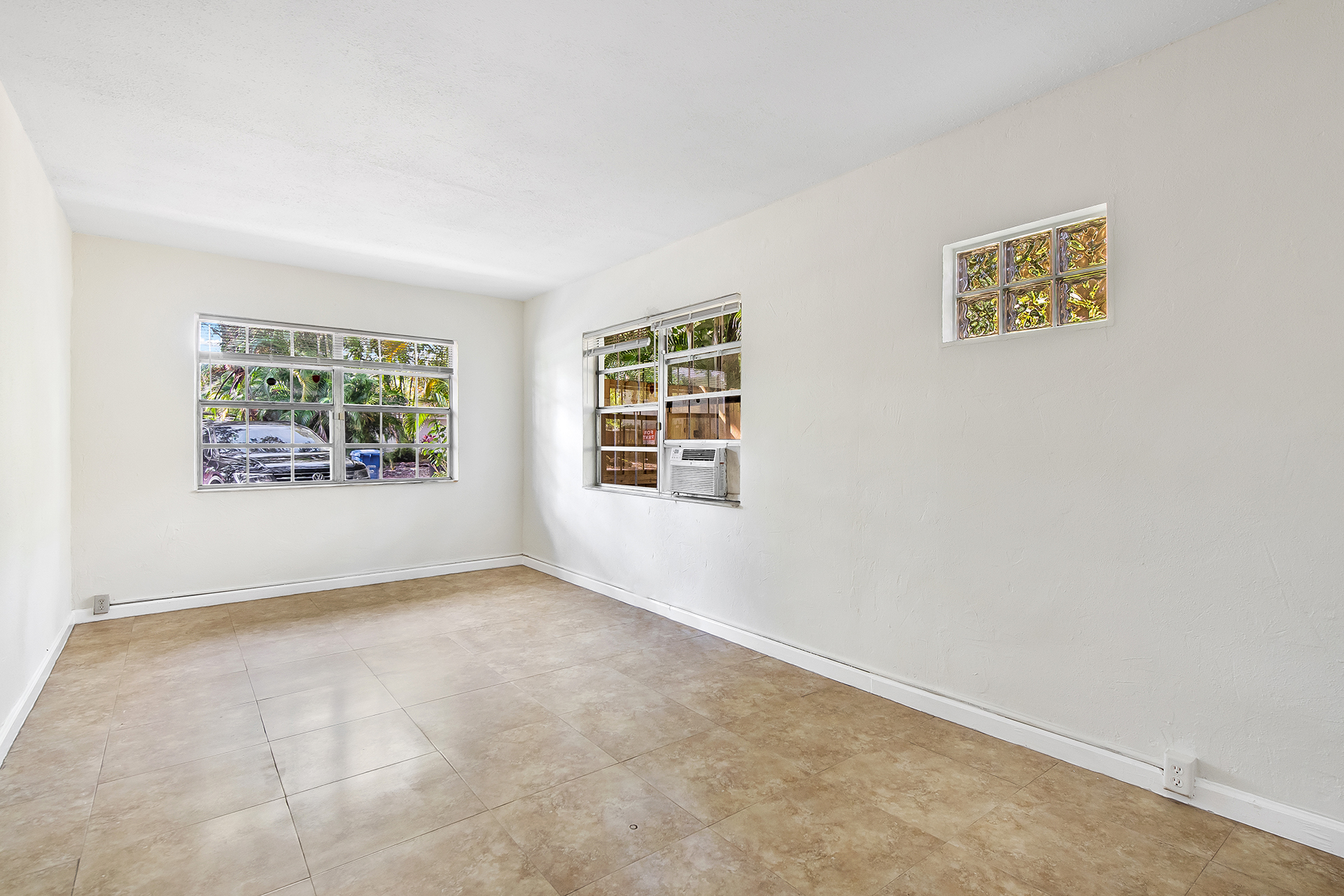 4-BEDROOM
