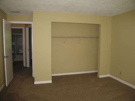 1590n-second-bedroom-closet-1