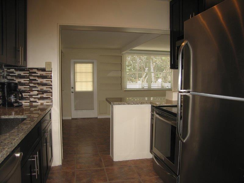 5 Kitchen 8