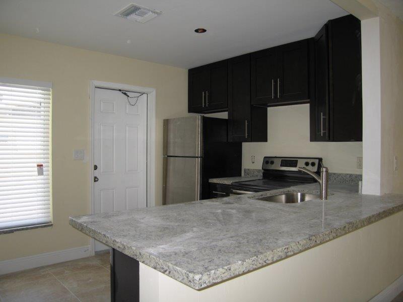4 eat-in kitchen