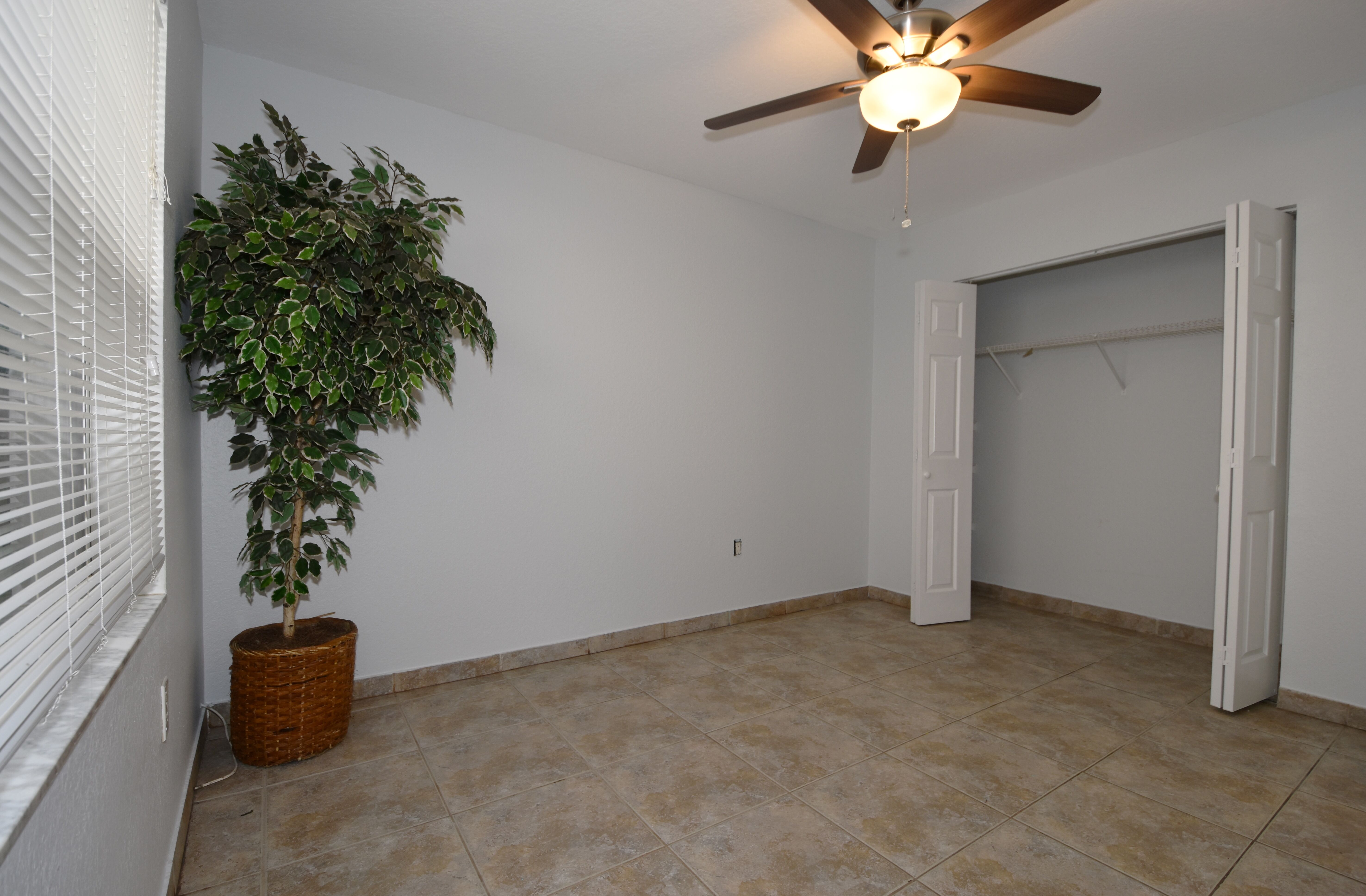 12 Bedroom2.jpg