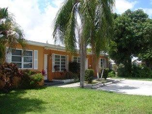 2_Front of house